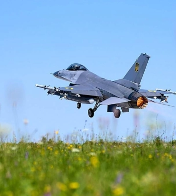 F-16 розбився, пілот загинув під час російських авіаударів