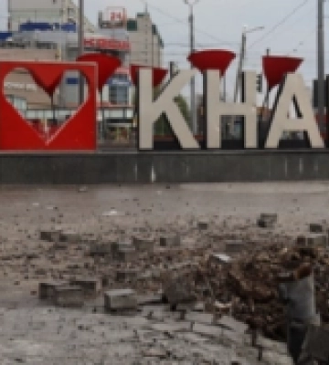 У Харкові рф вбила дитину на майданчику, є ще загиблі. Щонайменше троє постраждалих