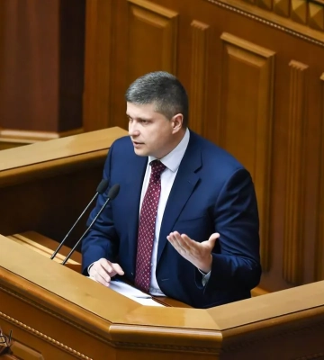 Екснардеп-втікач чи почекун: Павло Різаненко та його ймовірний зв’язок з фсб Екснардеп-втікач чи почекун: Павло Різаненко та його ймовірний зв’язок з фсб