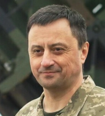 Зеленський звільнив Миколу Олещука з посади командувача Повітряними силами ЗСУ
