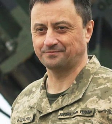 Президент уволил командующего Воздушных Сил Украины