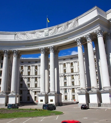 Кабмин постановил разорвать засекреченную телефонную связь между Киевом и Москвой — СМИ