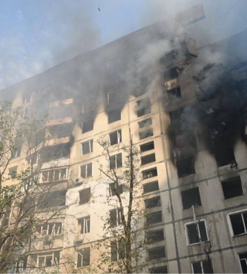 Росія вдарила по Харкову КАБами: загинуло 7 людей, багато поранених