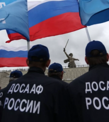 В оккупированном Мелитополе подростков с 14 лет обяжут вступать в ДОСААФ (фото, видео)