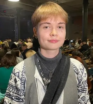 Росіяни ударом по Харкову вбили молоду українську художницю Ніку Кожушко