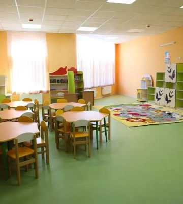 Київщина готова до навчального року: скільки закладів працюватимуть офлайн