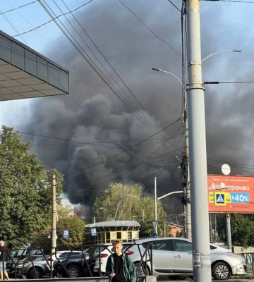 Подробиці масштабної пожежі у Чернівцях на території колишнього тролейбусного депо