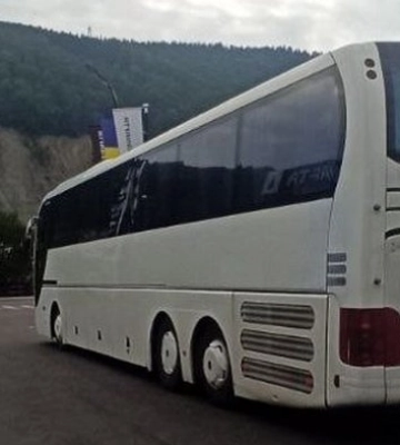 Уже проходить ВЛК: працівники ТЦК в Яремчі затримали водія автобуса із туристами з Полтави