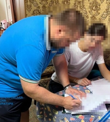 Чиновник в Днепре присвоил бюджетные средства на ремонте жилых домов