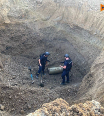 На Львівщині сапери знайшли бойові частини російських ракет «Кинджал» та X-101, фото