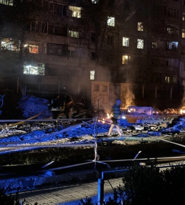 Рашисти вдарили ракетою по дитячому будинку у Сумах