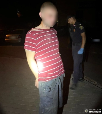 Житель Рівного побив чоловіка та забрав гаманець із грішми й документами