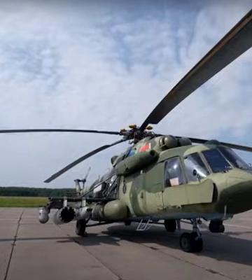 Авиация, ПВО и треть армии: Беларусь перебросила военные силы к границе Украины (видео)