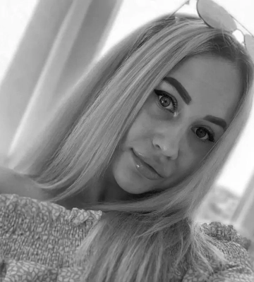 У Нововолинську 25-річна дівчина випала з балкона багатоповерхівки