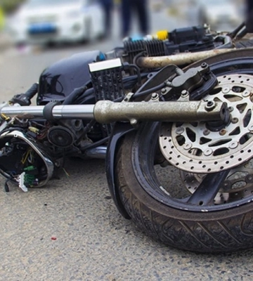 Змагалися й донатили на ЗСУ: в місті на Волині відбулися змагання з мотокросу
