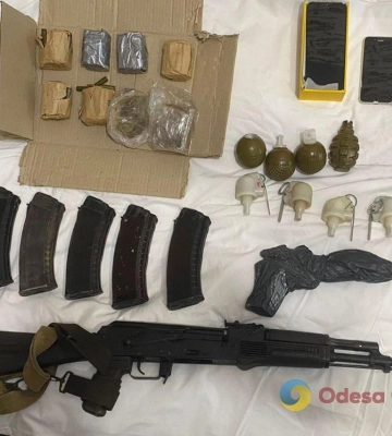 СБУ та Нацполіція затримали координатора підпалювачів, які діяли у Херсонській, Одеській та Миколаївській областях