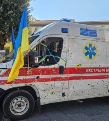 У Римі представлять карету «швидкої», розстріляну росіянами на Харківщині