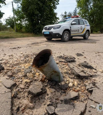 Усе палає, поліція рятує поранених — відео з обстріляного «Ураганом» Курахового
