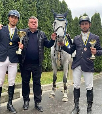 Спортсмени з Дніпропетровщини вибороли «золото» та «бронзу» у Чемпіонаті України з кінного спорту
