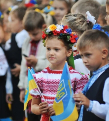 Чому українські школярі досі говорять російською? Мовна активістка назвала три причини