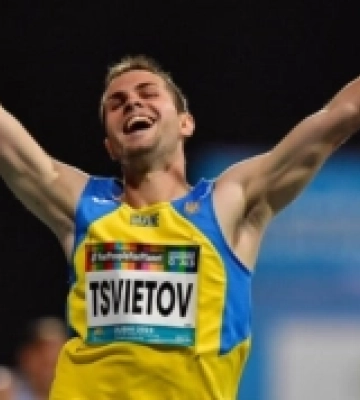 Миколаївський легкоатлет із особистим рекордом виграв золото Паралімпіади-2024