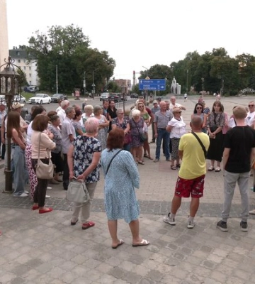 Жителі громади на Волині навчилися заробляти на смітті