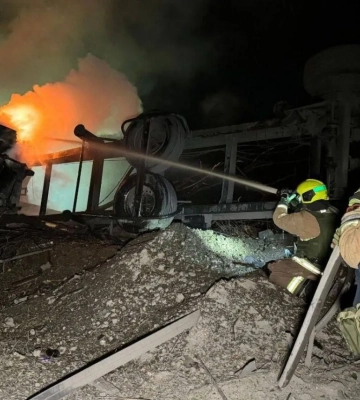 У Дніпрі від ворожого ракетного удару загинув цивільний, шестеро поранені