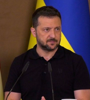Президент Владимир Зеленский во время визита в Запорожье прокомментировал ситуацию на Мелитопольском направлении