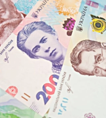 Офіційний курс НБУ: гривня зміцнилась