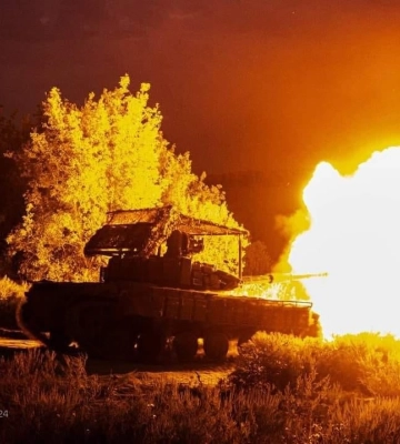 Армія РФ втратила 1360 військових, 10 танків і 35 бронемашин