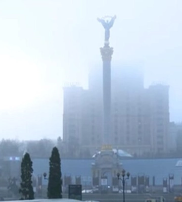 В Киеве жалуются на смог и запах гари в воздухе: в КГГА назвали причину