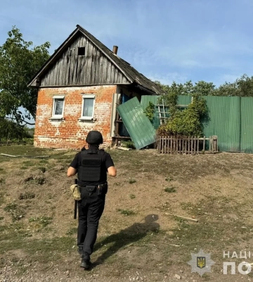 Минулого дня ворог 81 раз обстріляв прикордоння Сумщини, зафіксовано 219 вибухів, - ОВА