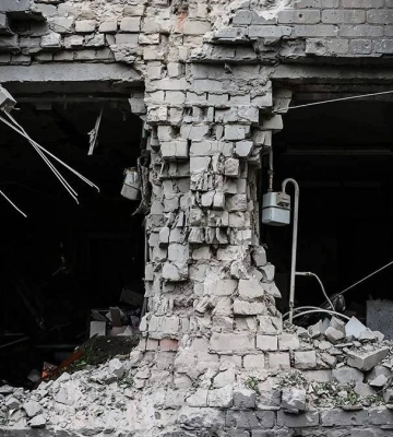 У Херсоні 14-річна дівчинка тяжко поранена через атаку РФ