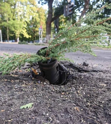У Херсоні 14-річна дівчинка тяжко поранена через атаку РФ