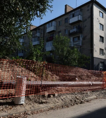 На проспекті Волі у Луцьку триває реконструкція теплової мережі