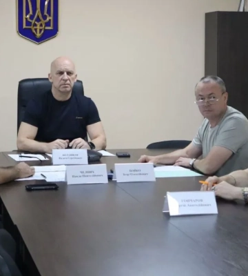 На Донеччині триває масштабна пожежа площею 5000 га: ситуація на межі НС державного рівня