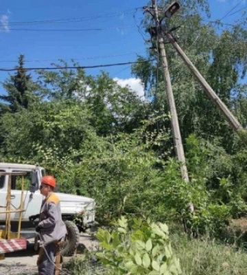 На Донеччині у серпні відновили електропостачання у 378 населених пунктах