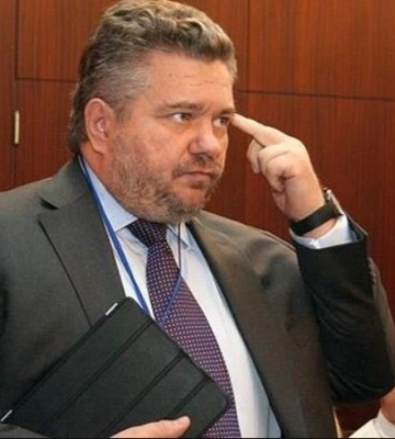 Суд обязал ГБР открыть дело против адвоката Порошенко