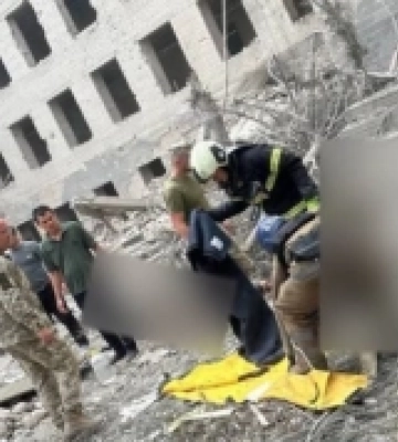 Понад 40 загиблих та 180 травмованих - наслідки удару росіян по Полтаві