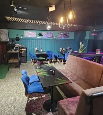 У Луцьку продають атмосферний бар