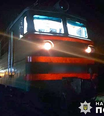 У Гребінці потяг збив літнього чоловіка