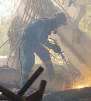 Кількість загиблих внаслідок удару РФ по Полтаві зросла до 54, 297 людей постраждало, - МВС. ФОТО