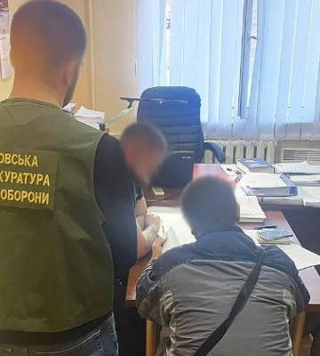 В Днепре будут судить чиновников, растративших более 500 000 грн на закупки мебели