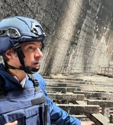 Глава МАГАТЭ заявил о необходимости сноса сгоревшей градирни на Запорожской АЭС