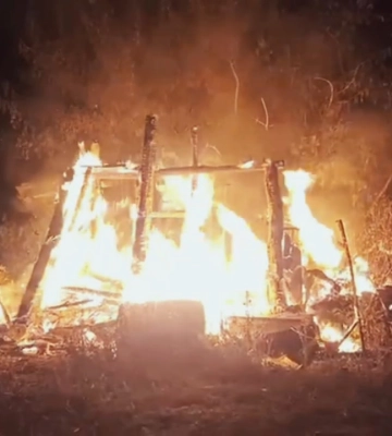На Уманщині хлопчик ненароком скоїв пожежу (ВІДЕО)