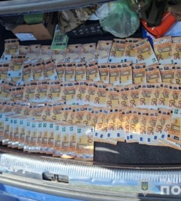 На Закарпатті судитимуть зловмисника, який переправляв за кордон військовозобов’язаних