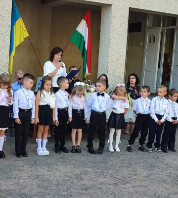 У Вишківському ліцеї новий навчальний рік розпочали 14 першокласників