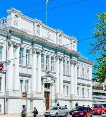Силовики прийшли з обшуками до мерії Чернігова, роботу паралізовано, - в.о. міського голови Ломако