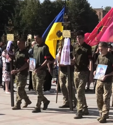У Конотопі попрощалися із двома захисниками