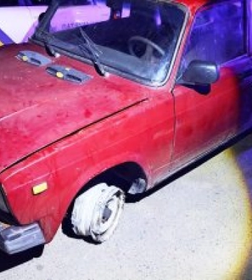 У Миколаєві поліціянти оперативно затримали двох зловмисників